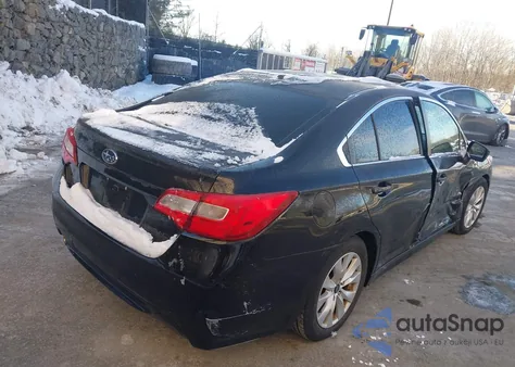 2015 Subaru Legacy 2.5I Premium z USA, uszkodzony, nr VIN 4S3BNAD68F3027517